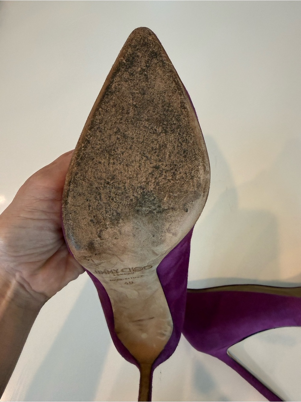 Jimmy Choo Fuchsia Suede Pointed-Toe Pumps - Picture 7 of 8